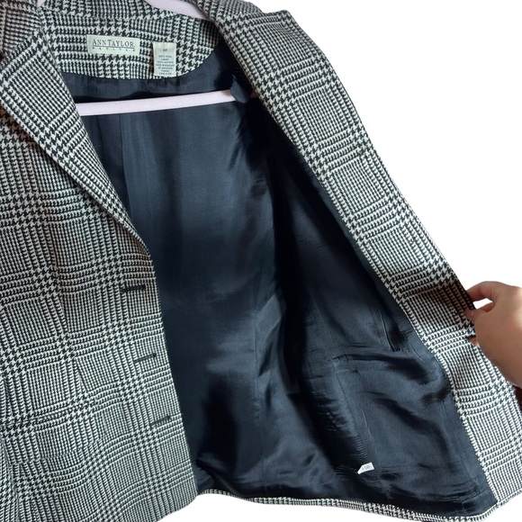 Vintage Ann Taylor Petites Houndstooth Wool Blazer, Size 8 Petite - Picture 4 of 8